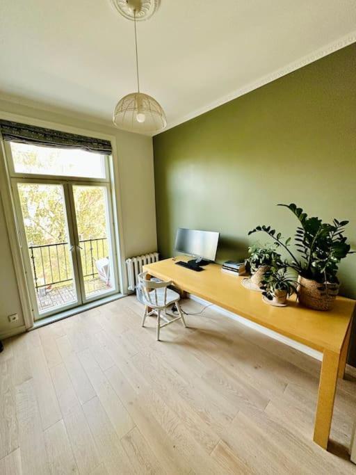 Oasis Next To Centre * Tallinna
